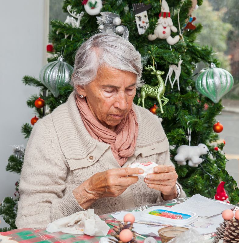 holiday-crafts-senior-community.jpg